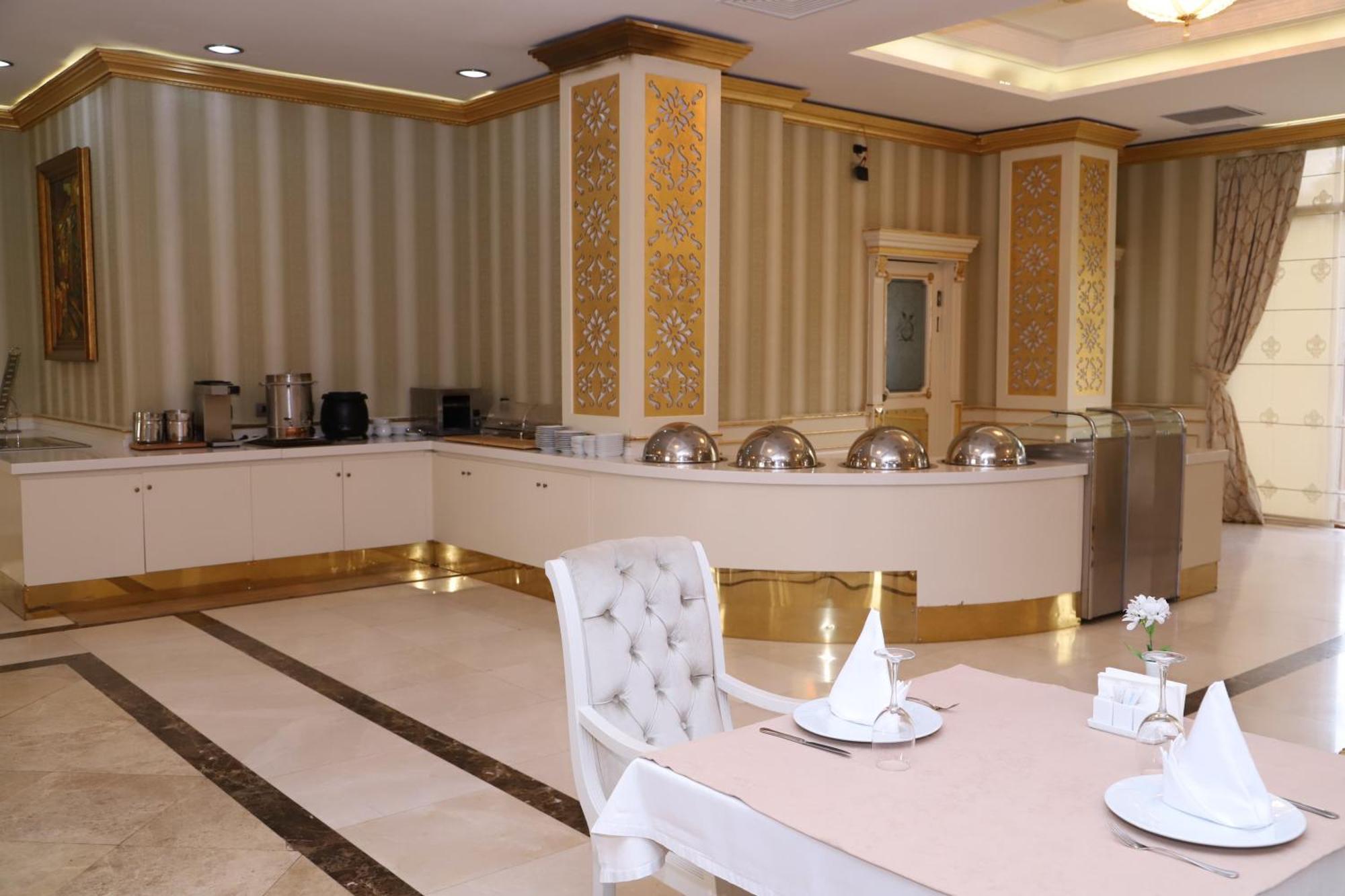 Ayan Palace Hotel Tovuz Exterior photo