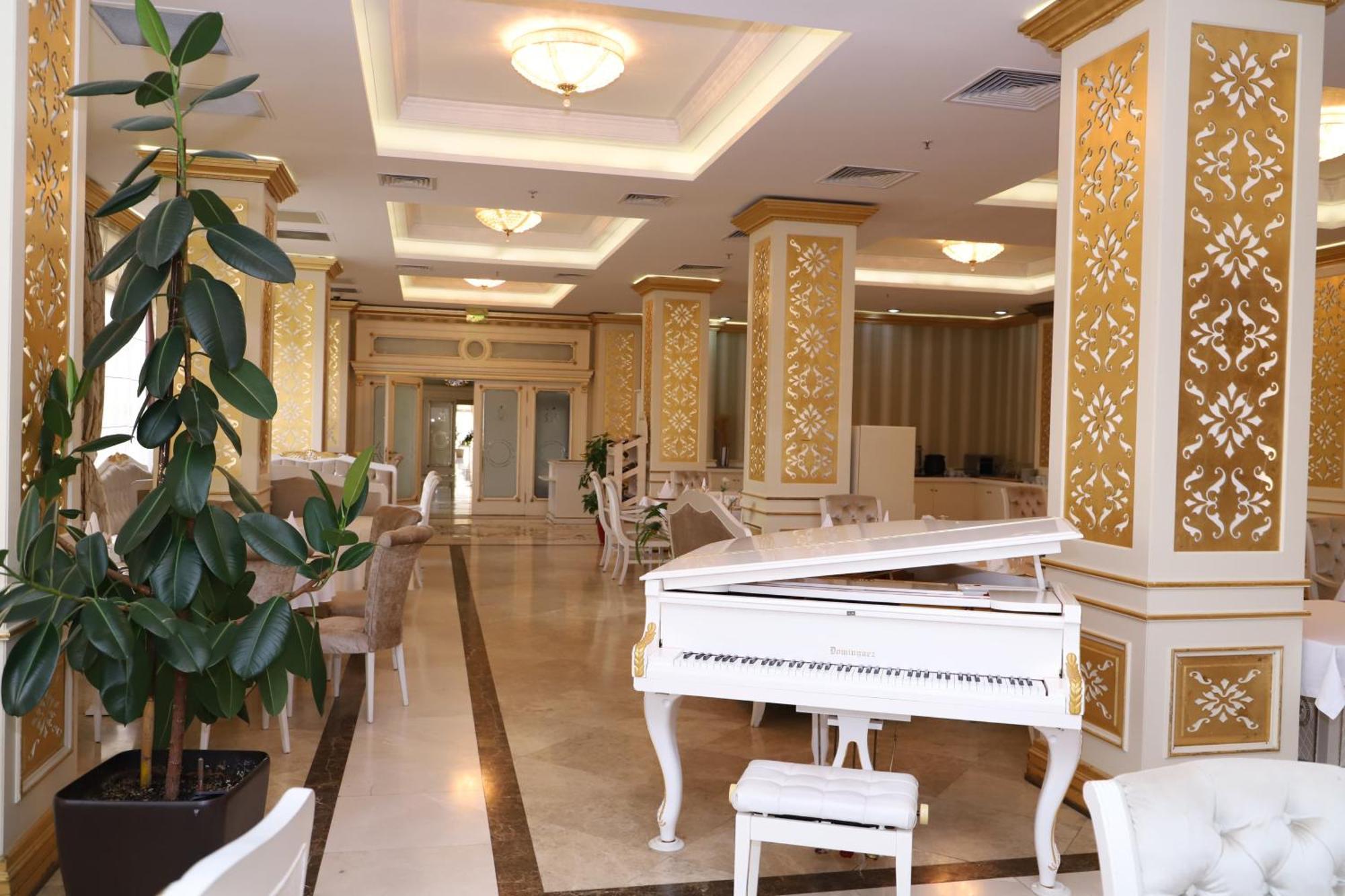 Ayan Palace Hotel Tovuz Exterior photo